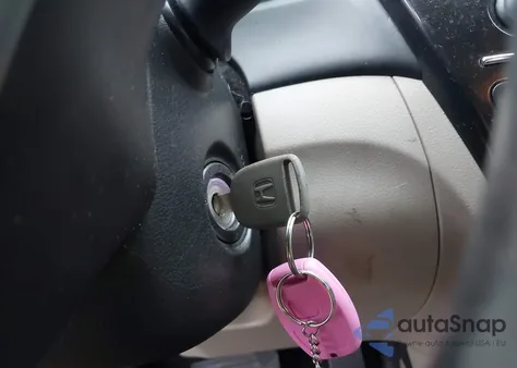 2013 Honda Civic Lx z USA, uszkodzony, nr VIN 19XFB2F55DE037979